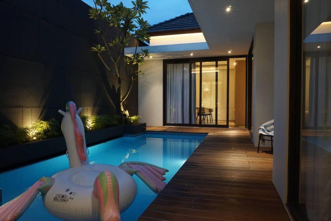 Villa Carmela Batu By Kingspark 8 Стая снимка